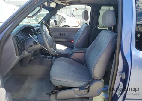 2000 Toyota Tacoma Xtracab Prerunner из США, поврежденный, VIN 4TASN92N9YZ596221